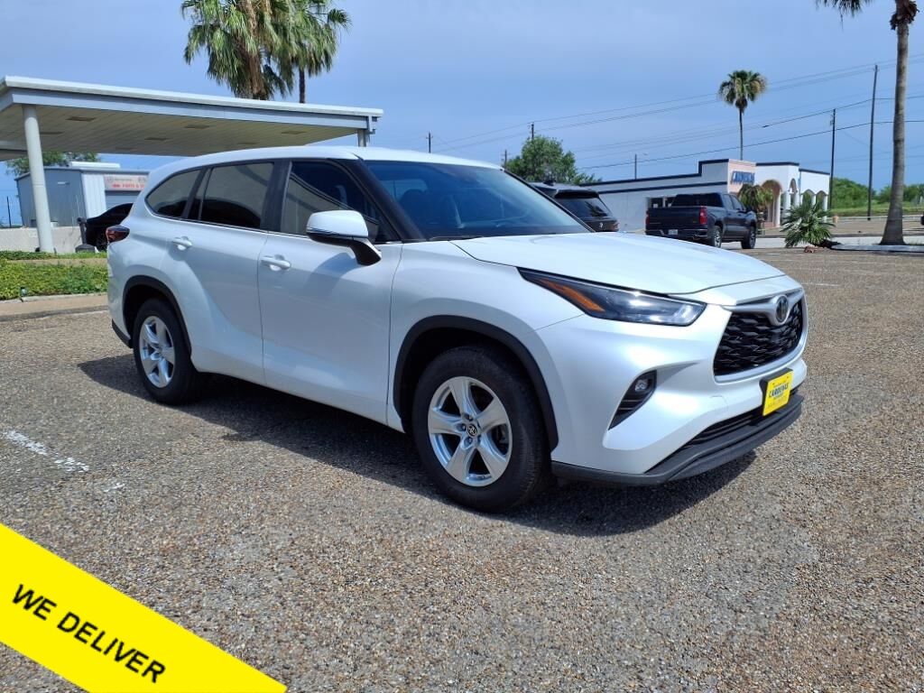 2023 Toyota Highlander LE Brownsville TX