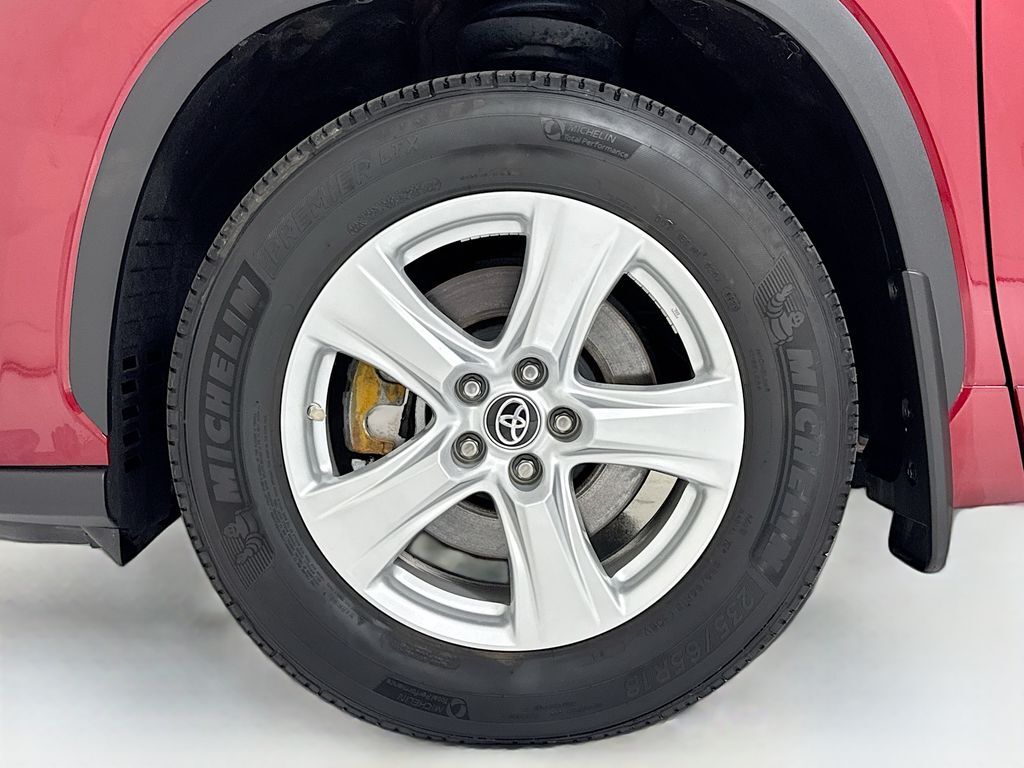 2023 Toyota Highlander LE Kennewick WA