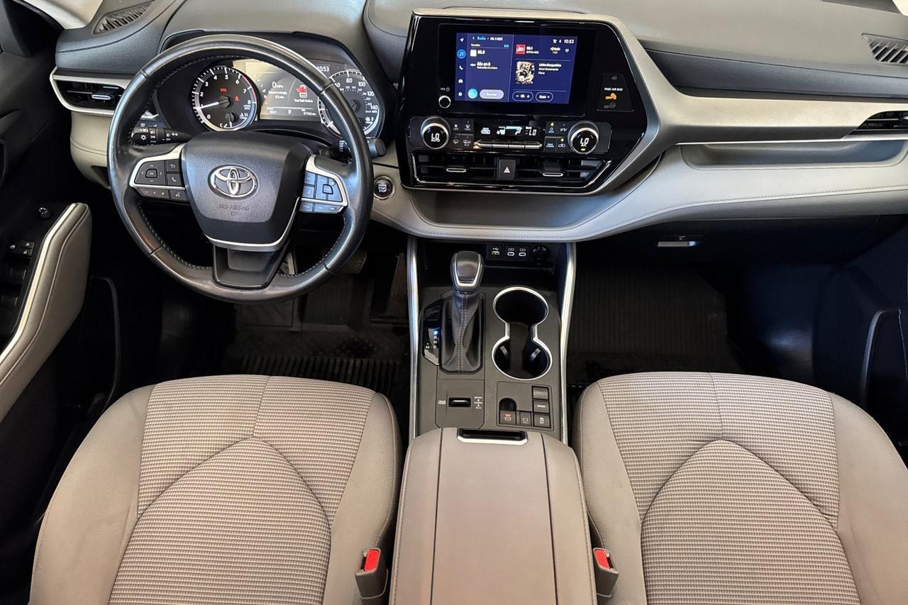 2023 Toyota Highlander LE Roseville CA