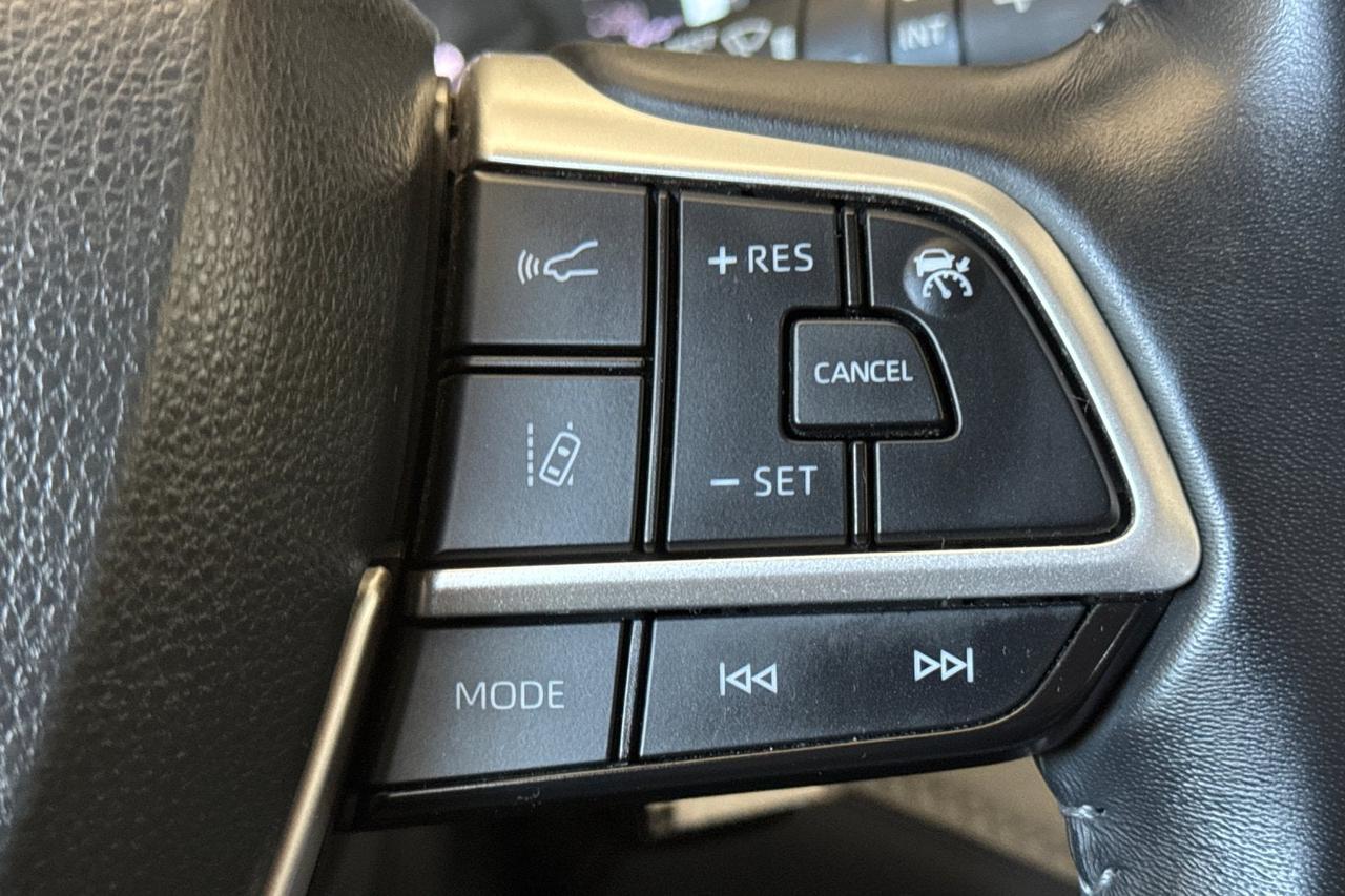 2023 Toyota Highlander LE Roseville CA