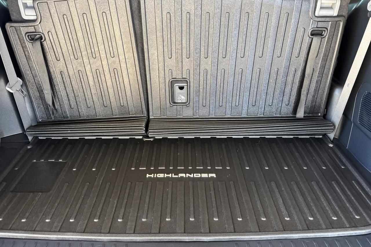 2023 Toyota Highlander LE Roseville CA
