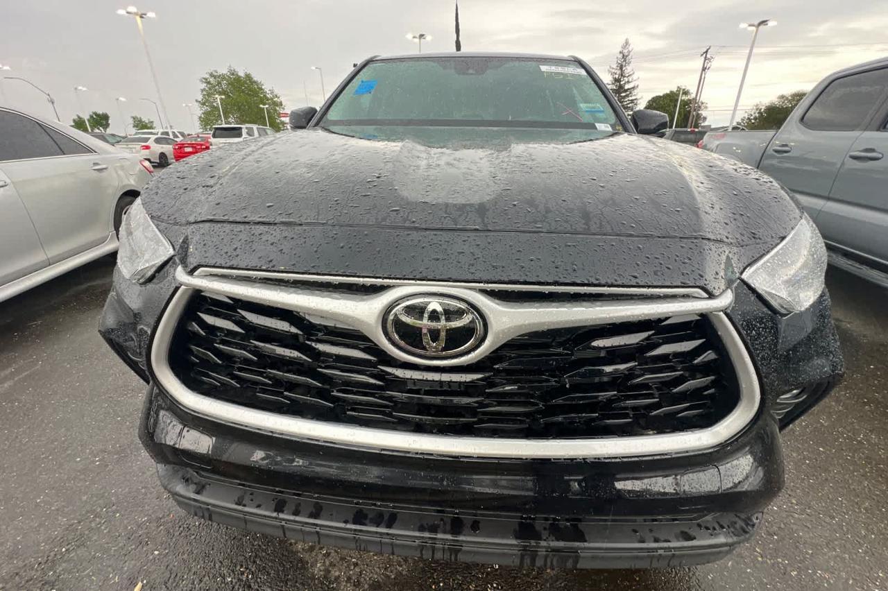 2023 Toyota Highlander LE Roseville CA