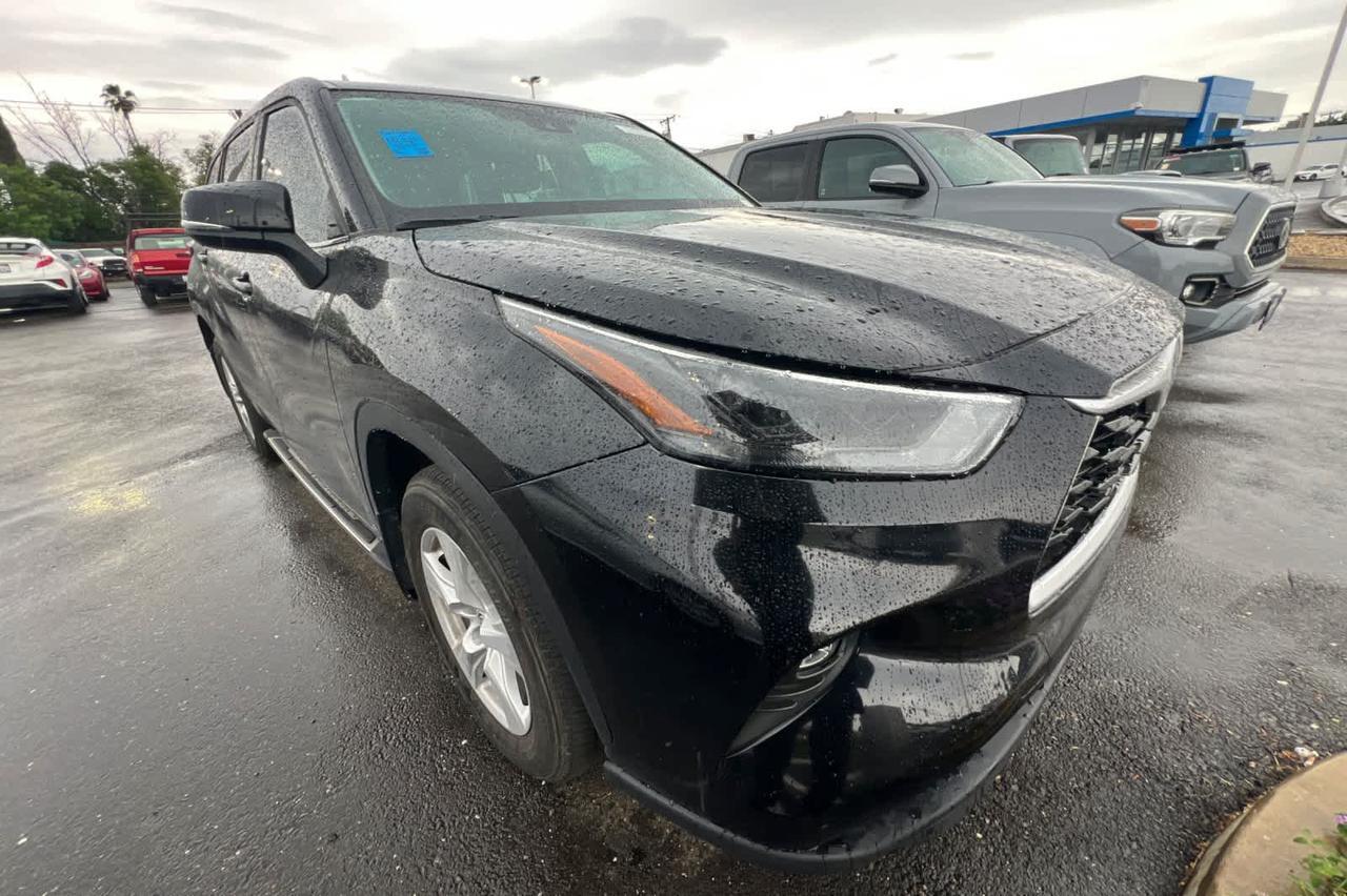 2023 Toyota Highlander LE Roseville CA