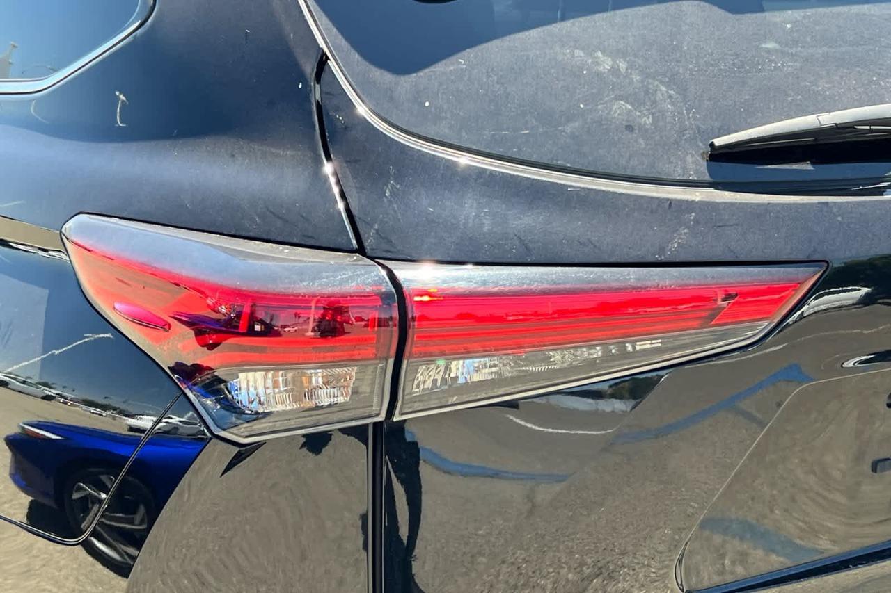 2023 Toyota Highlander LE Roseville CA