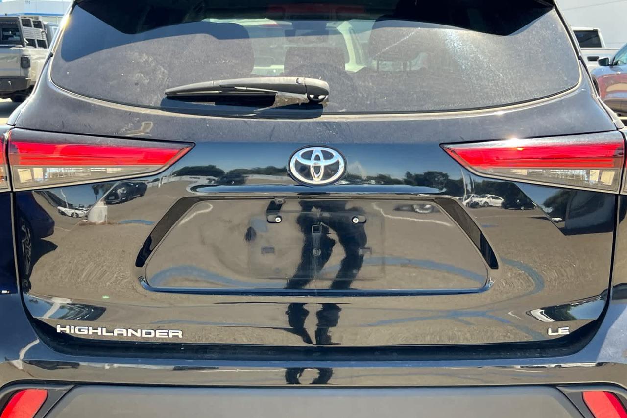 2023 Toyota Highlander LE Roseville CA