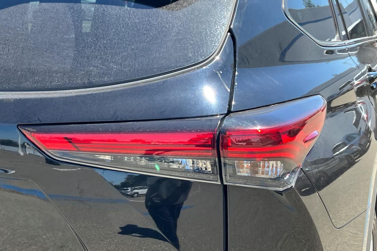2023 Toyota Highlander LE Roseville CA