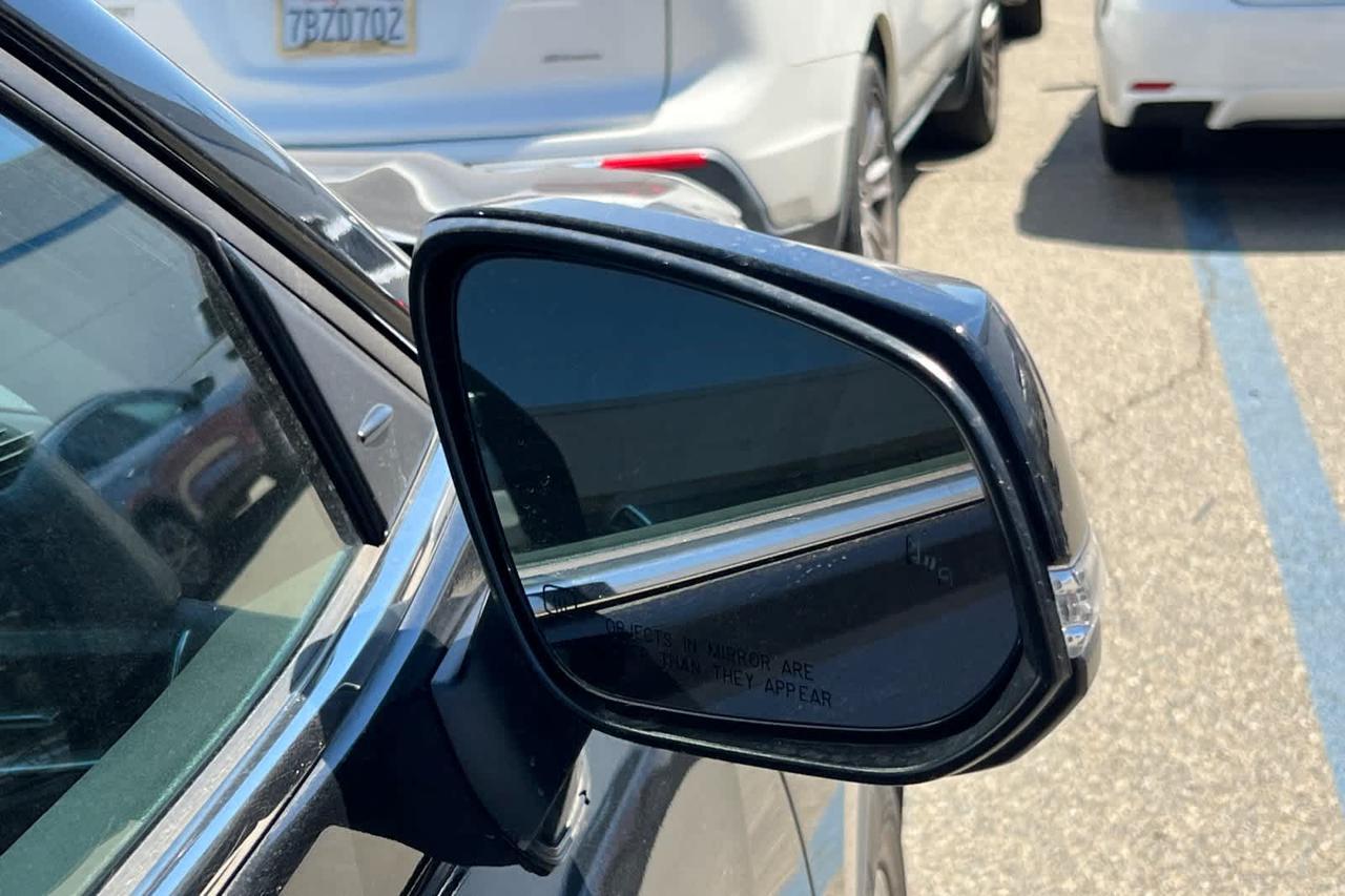 2023 Toyota Highlander LE Roseville CA
