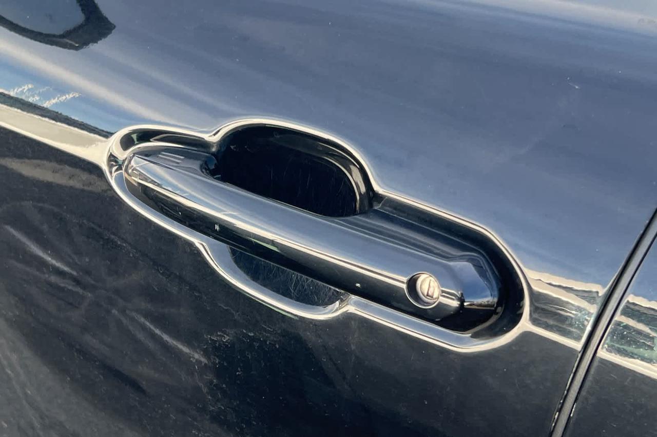 2023 Toyota Highlander LE Roseville CA