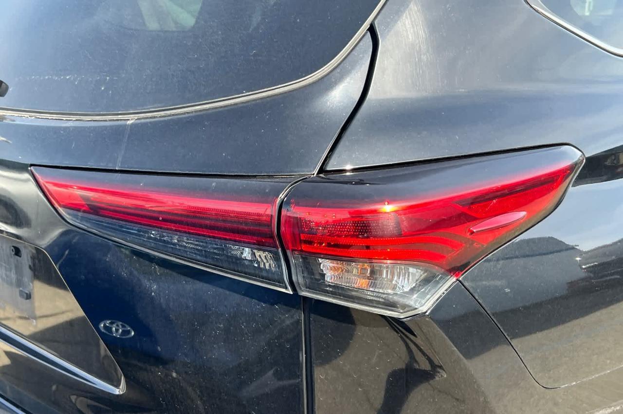 2023 Toyota Highlander LE Roseville CA