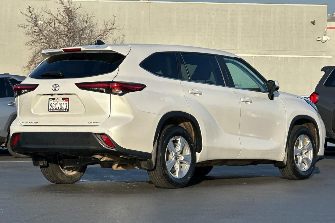 2023 Toyota Highlander LE