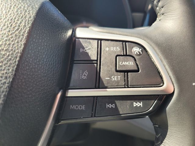 2023 Toyota Highlander LE Roseville CA