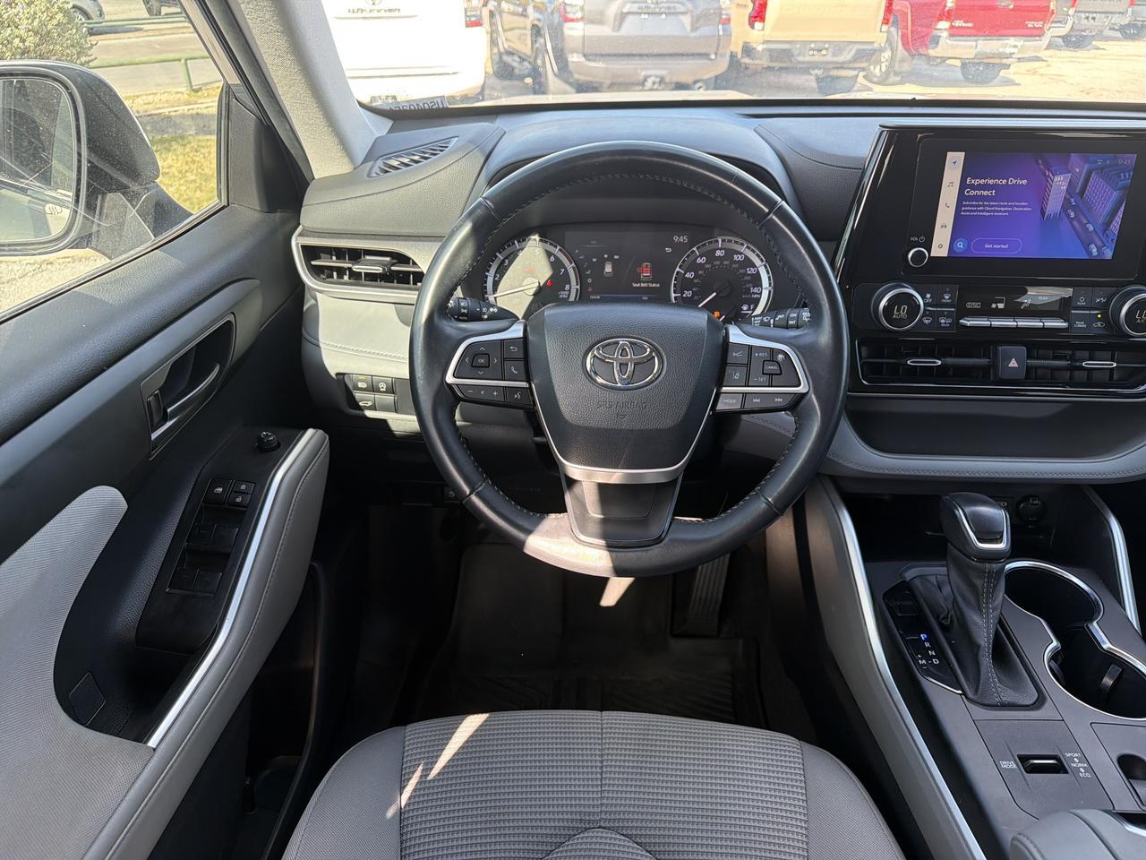 2023 Toyota Highlander LE San Antonio TX