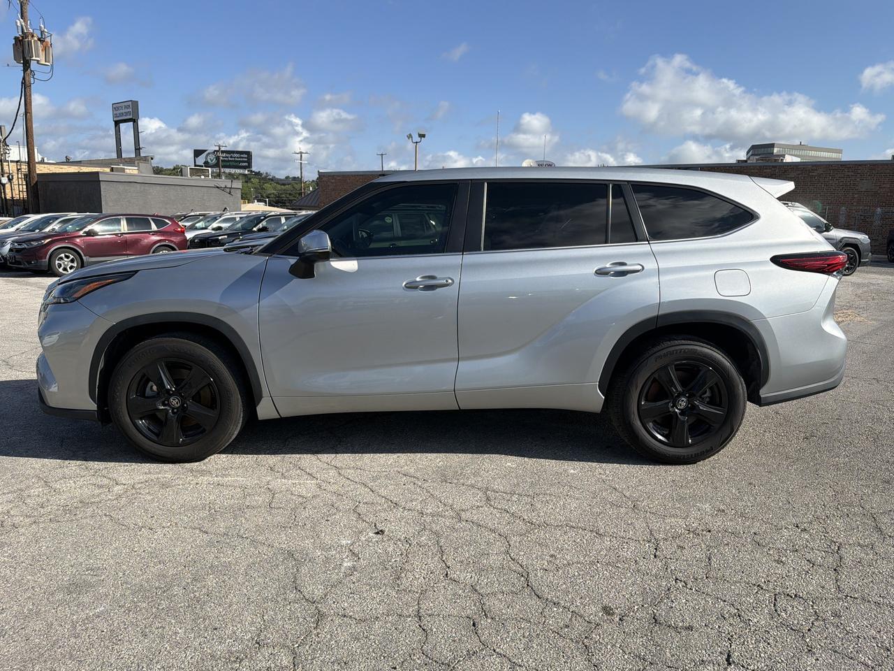 2023 Toyota Highlander LE San Antonio TX