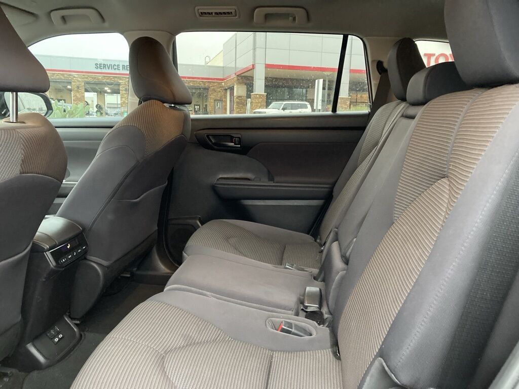 2023 Toyota Highlander LE San Antonio TX