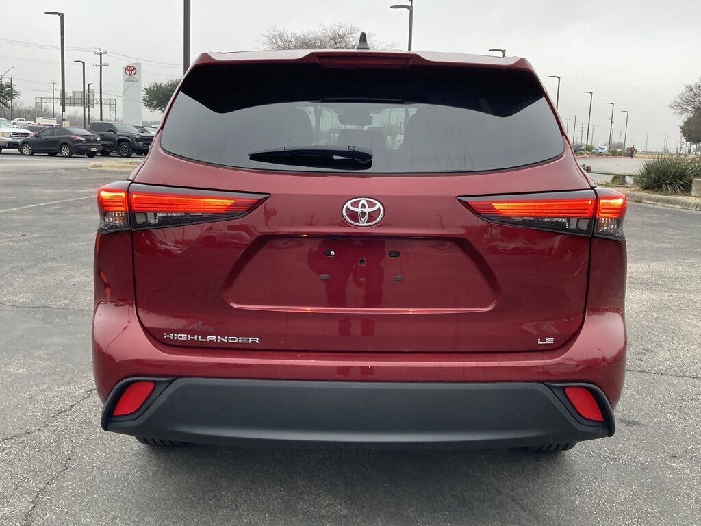 2023 Toyota Highlander LE San Antonio TX
