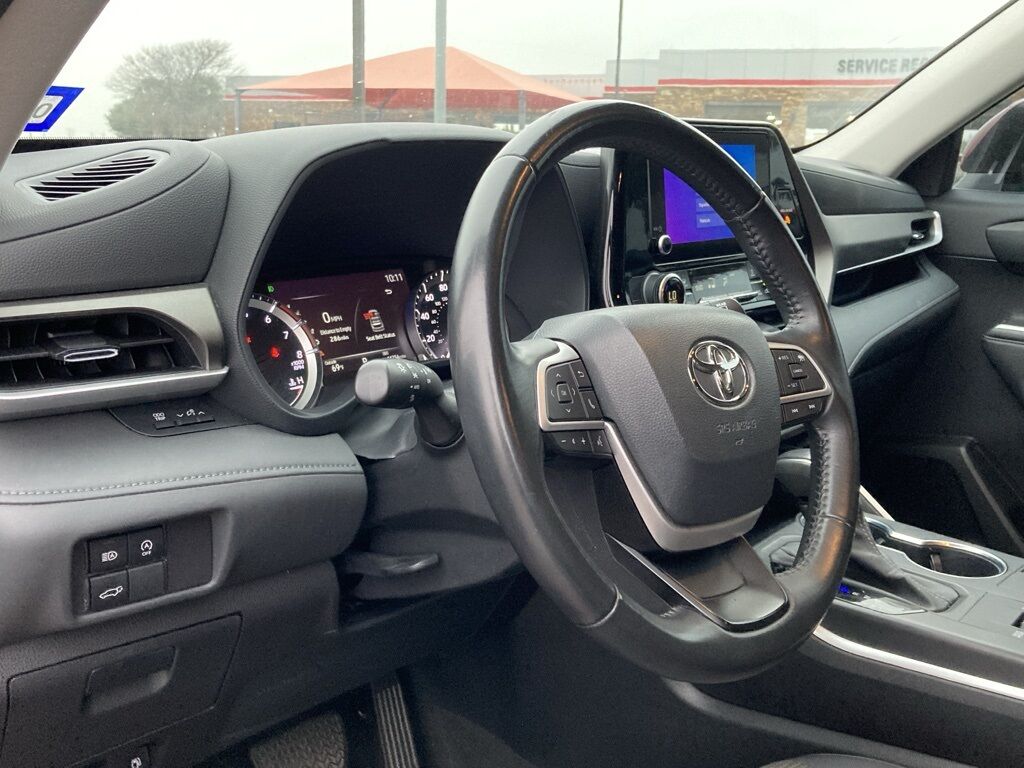 2023 Toyota Highlander LE San Antonio TX