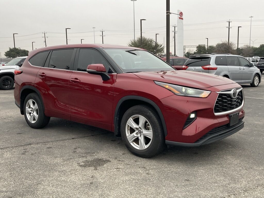 2023 Toyota Highlander LE San Antonio TX