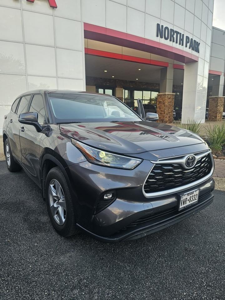 2023 Toyota Highlander LE San Antonio TX