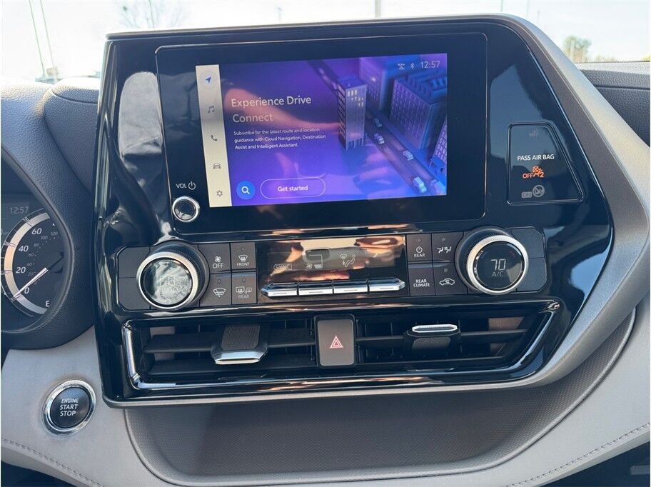 2023 Toyota Highlander LE Sport Utility 4D Folsom CA