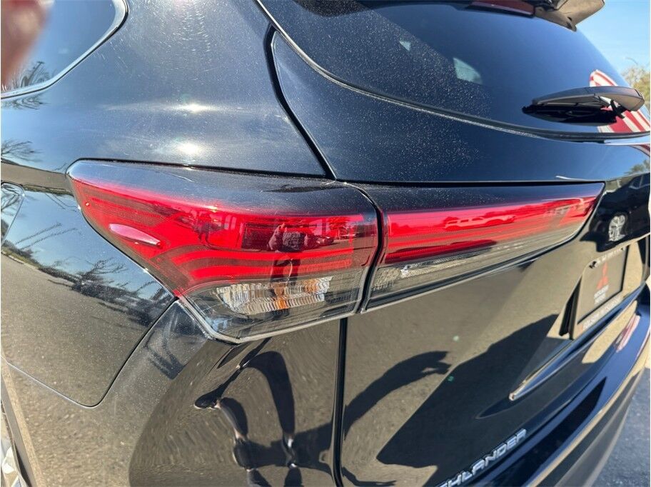 2023 Toyota Highlander LE Sport Utility 4D Folsom CA