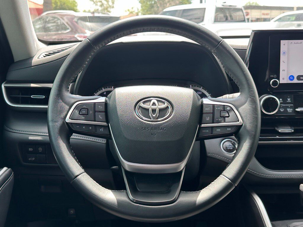 2023 Toyota Highlander LE Tucson AZ