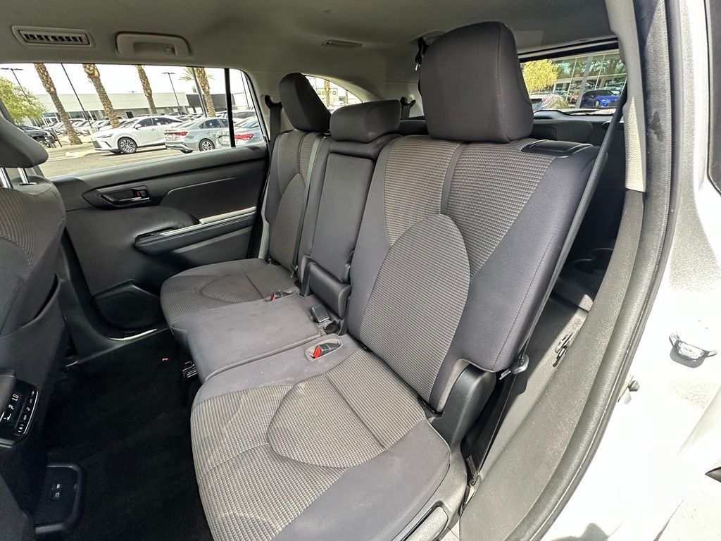 2023 Toyota Highlander LE Tucson AZ