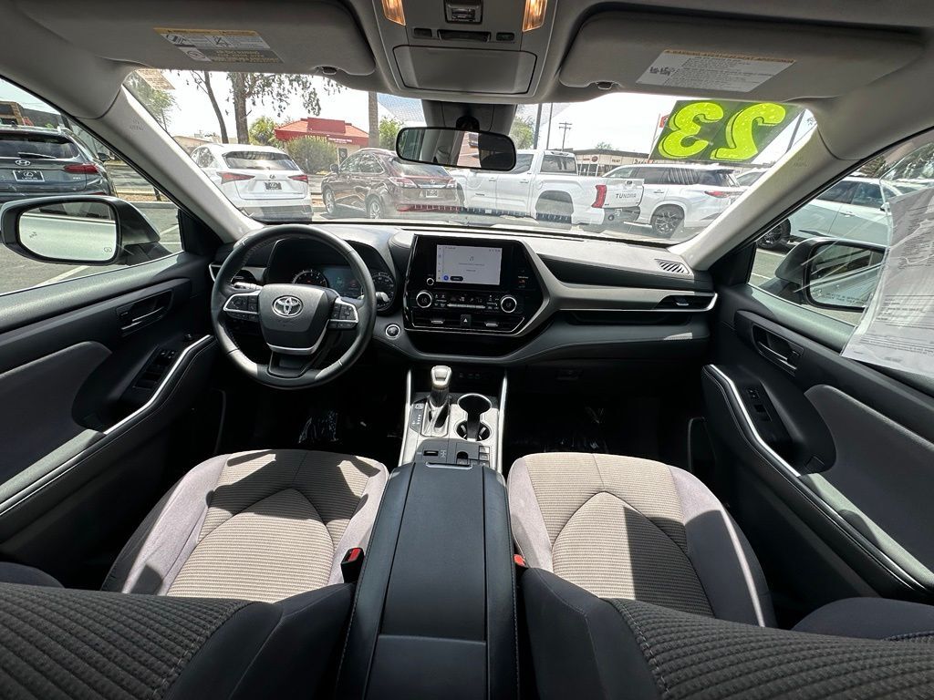 2023 Toyota Highlander LE Tucson AZ