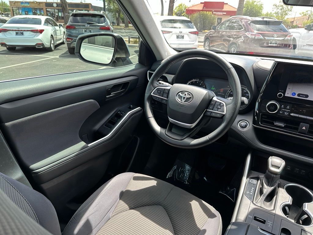 2023 Toyota Highlander LE Tucson AZ