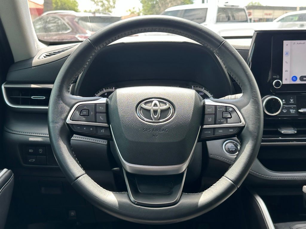 2023 Toyota Highlander LE Tucson AZ