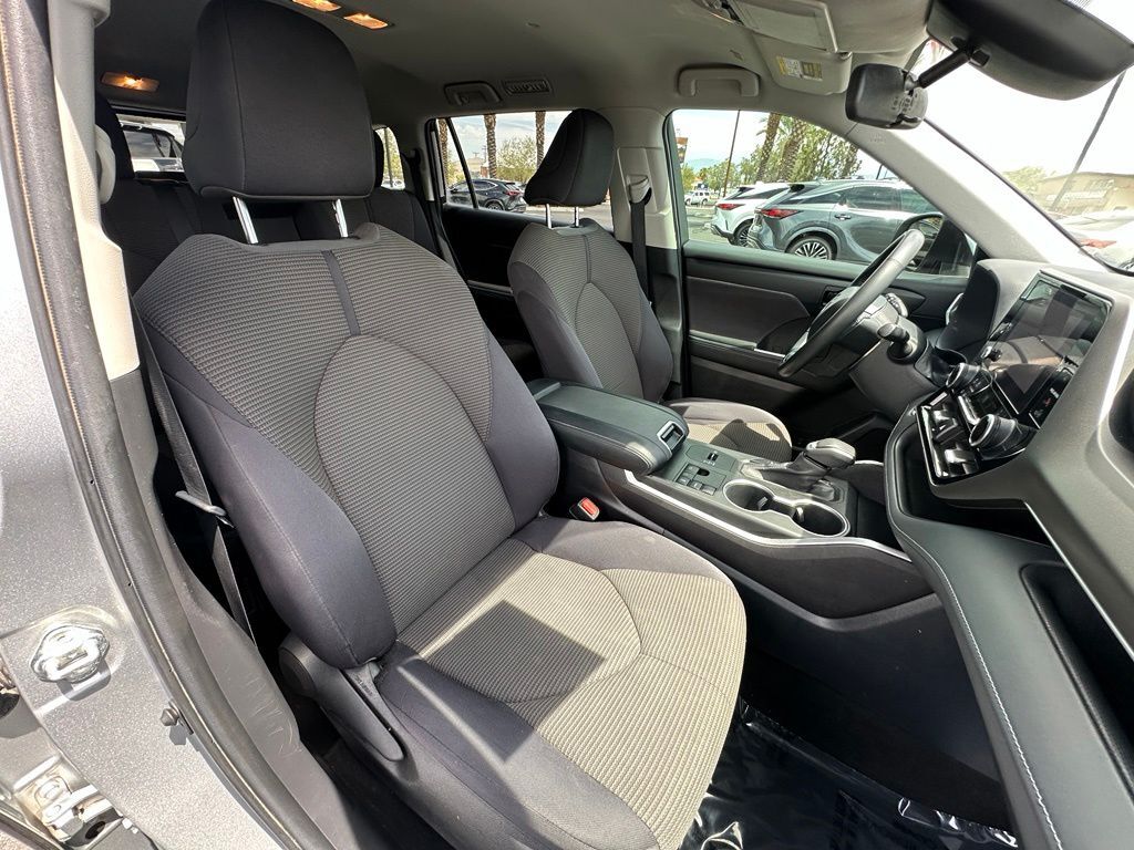 2023 Toyota Highlander LE Tucson AZ