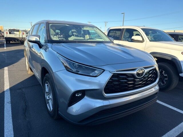2023 Toyota Highlander LE Yuma AZ