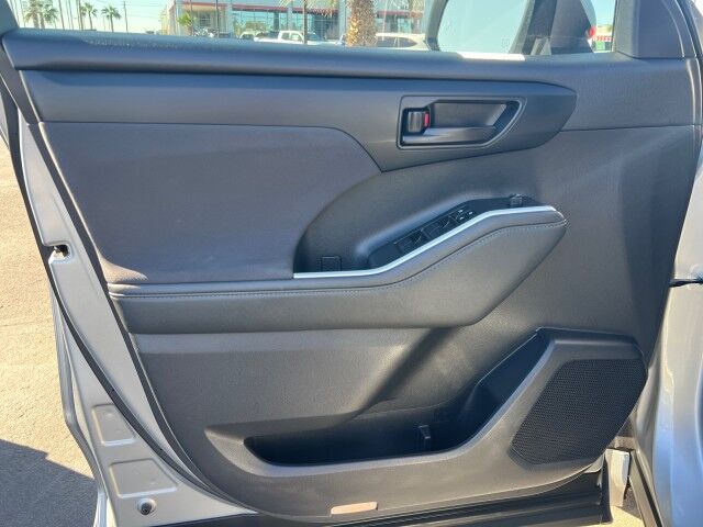 2023 Toyota Highlander LE Yuma AZ