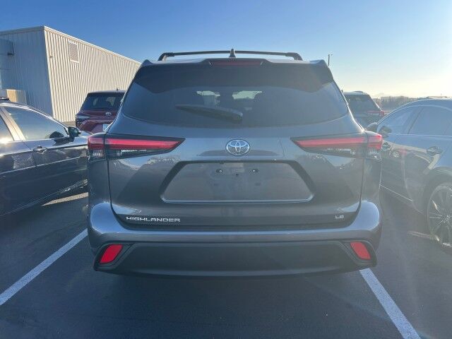 2023 Toyota Highlander LE Yuma AZ