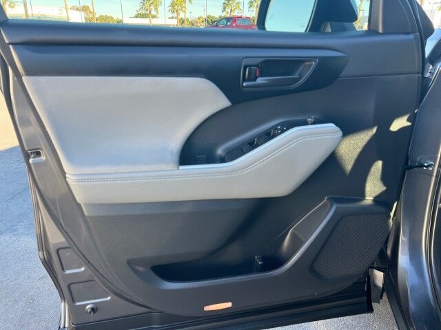 2023 Toyota Highlander LE Yuma AZ