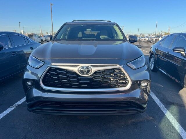 2023 Toyota Highlander LE Yuma AZ