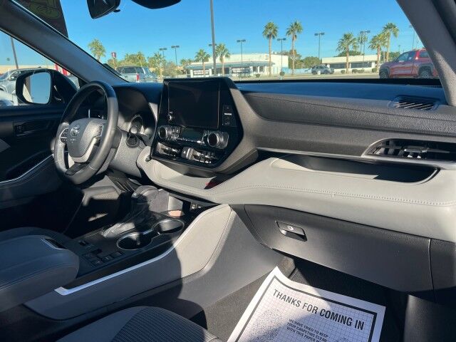 2023 Toyota Highlander LE Yuma AZ