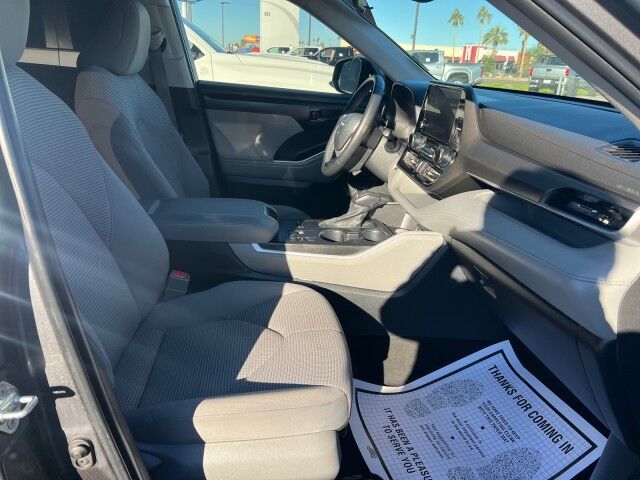 2023 Toyota Highlander LE Yuma AZ