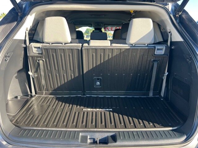 2023 Toyota Highlander LE Yuma AZ