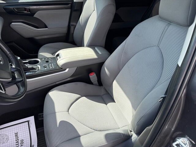 2023 Toyota Highlander LE Yuma AZ