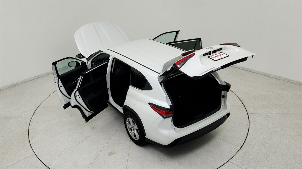 2023 Toyota Highlander LE Laurel MD