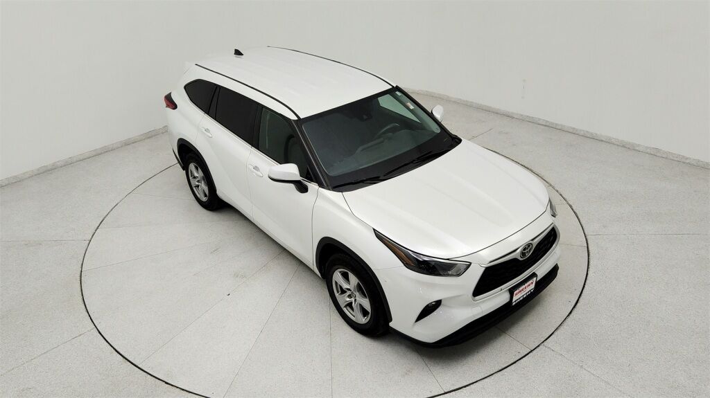 2023 Toyota Highlander LE Laurel MD