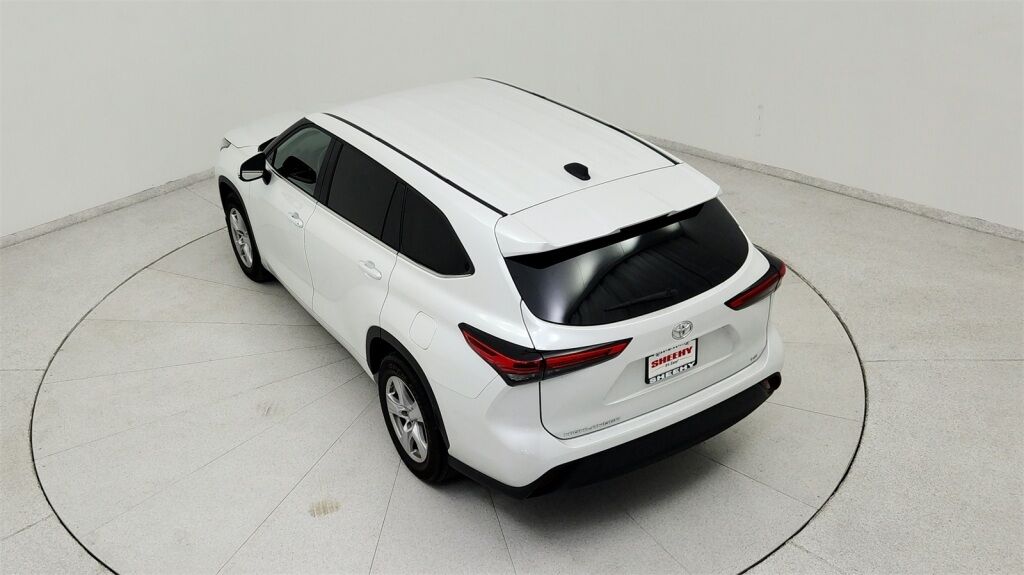 2023 Toyota Highlander LE Laurel MD