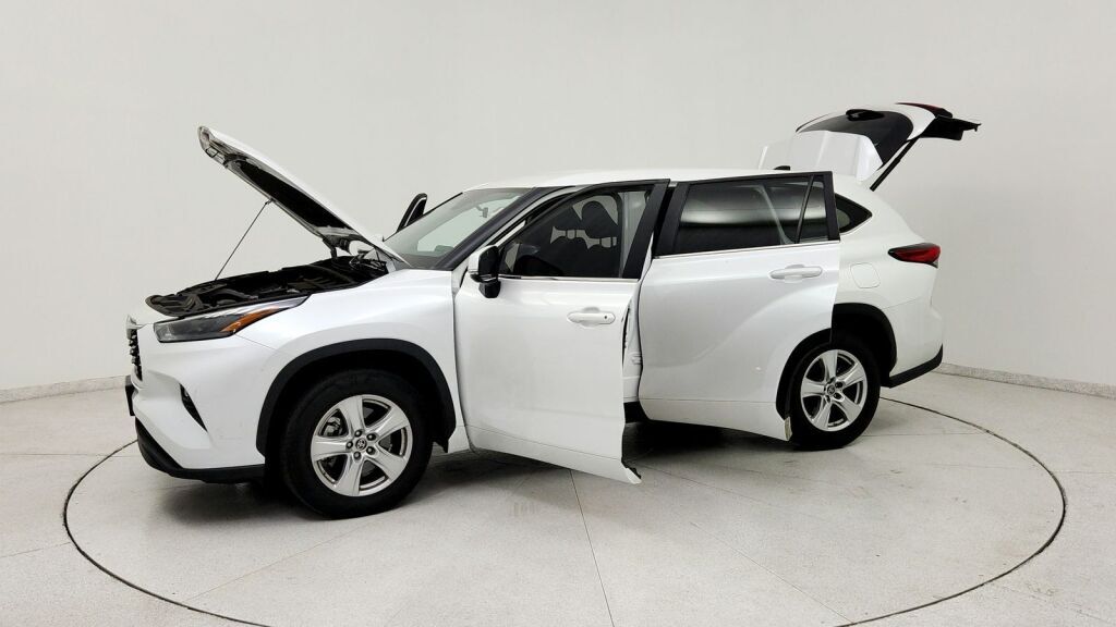 2023 Toyota Highlander LE Laurel MD