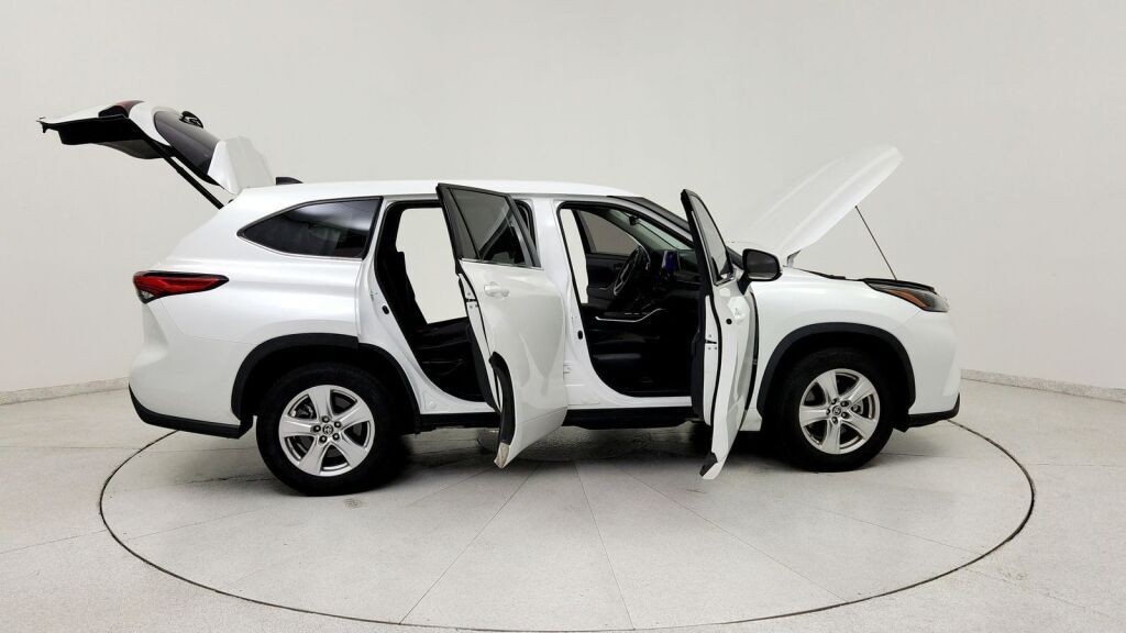 2023 Toyota Highlander LE Laurel MD