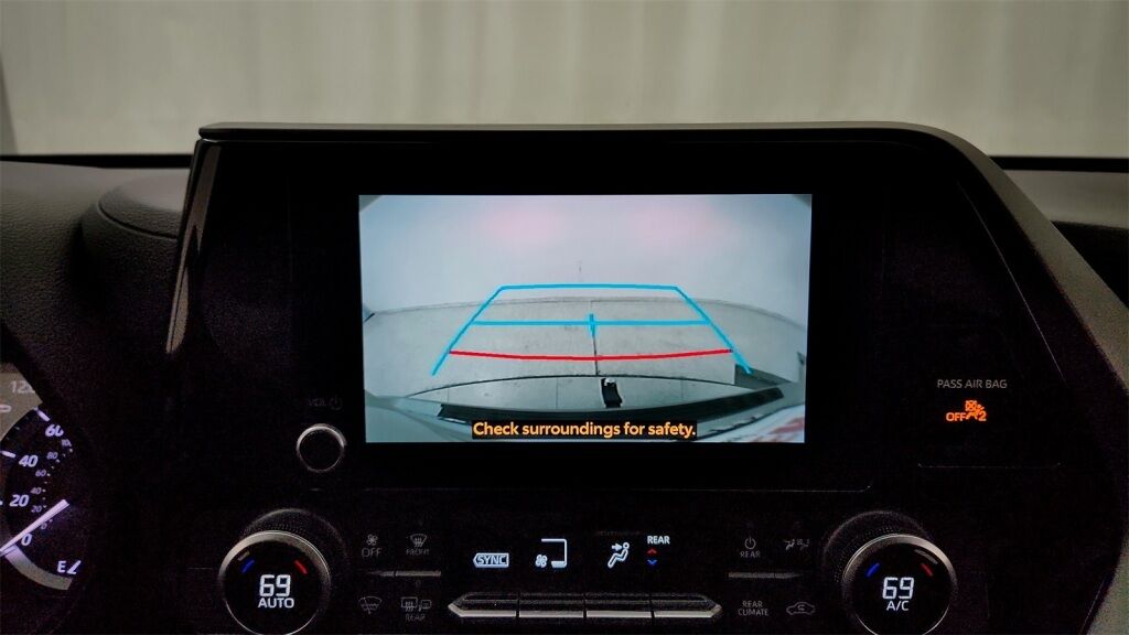 2023 Toyota Highlander LE Laurel MD