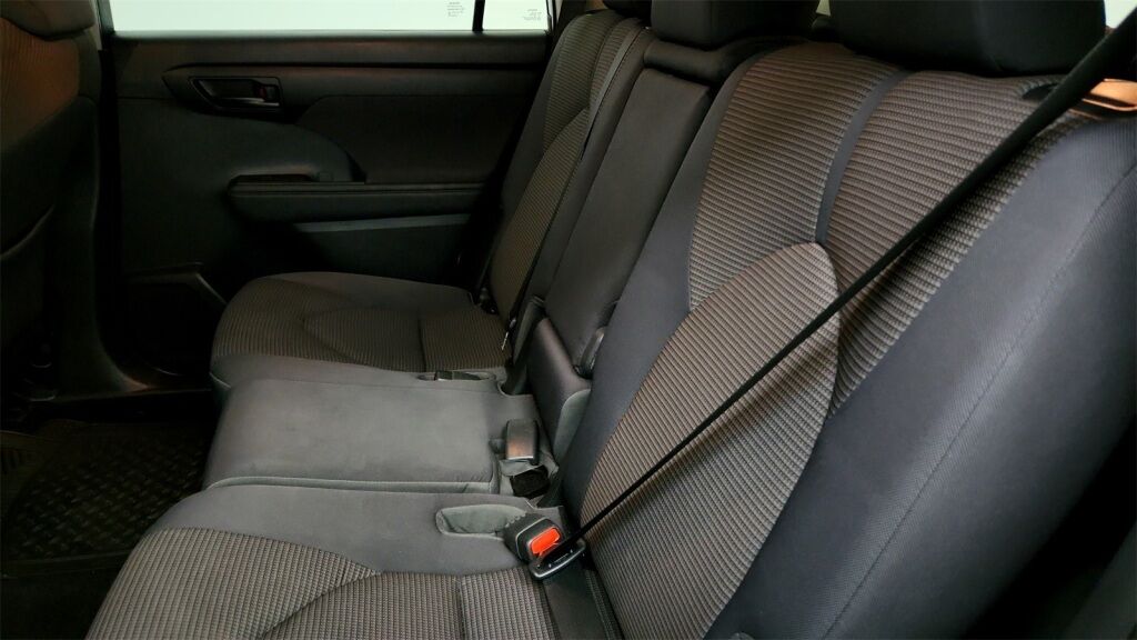 2023 Toyota Highlander LE Laurel MD