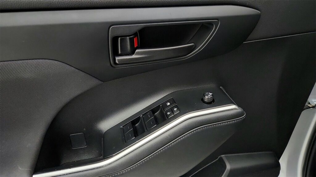 2023 Toyota Highlander LE Laurel MD