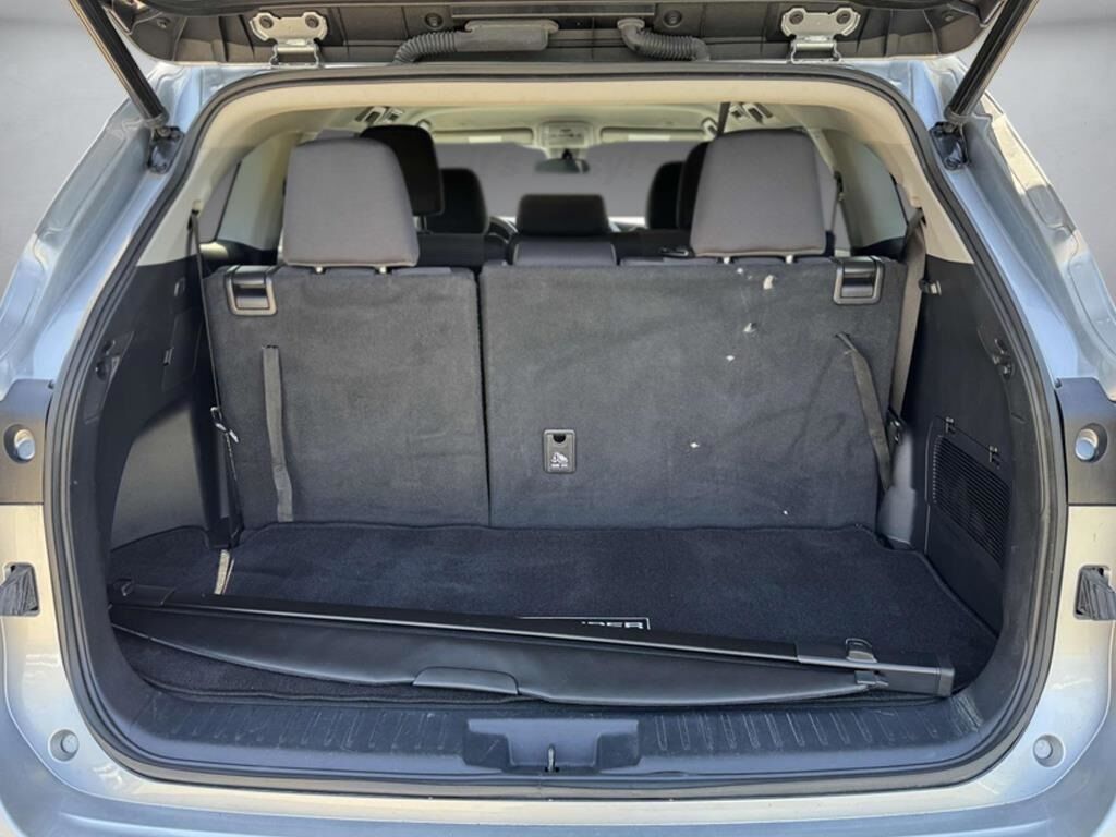 2023 Toyota Highlander LE Fredericksburg VA