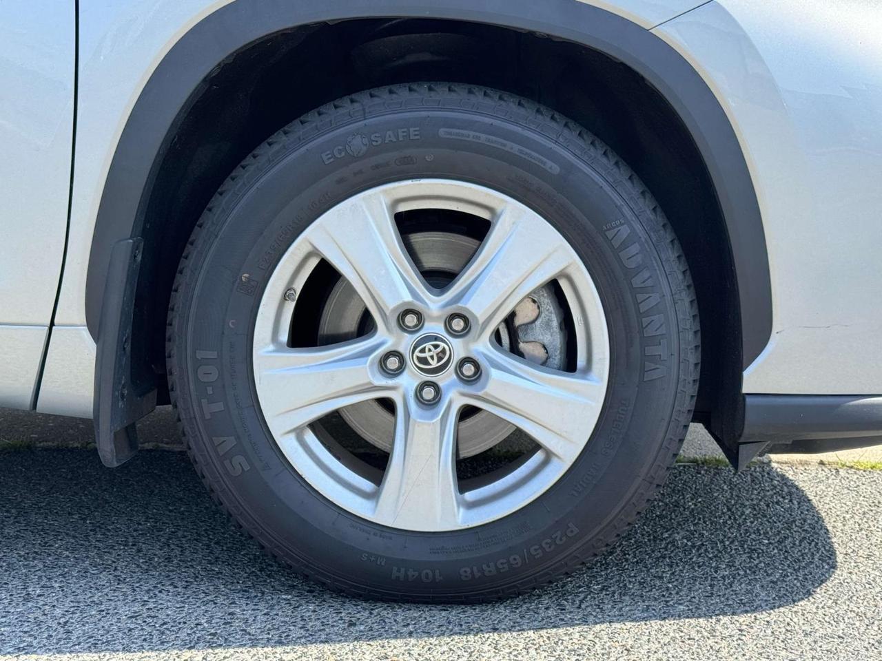 2023 Toyota Highlander LE Fredericksburg VA