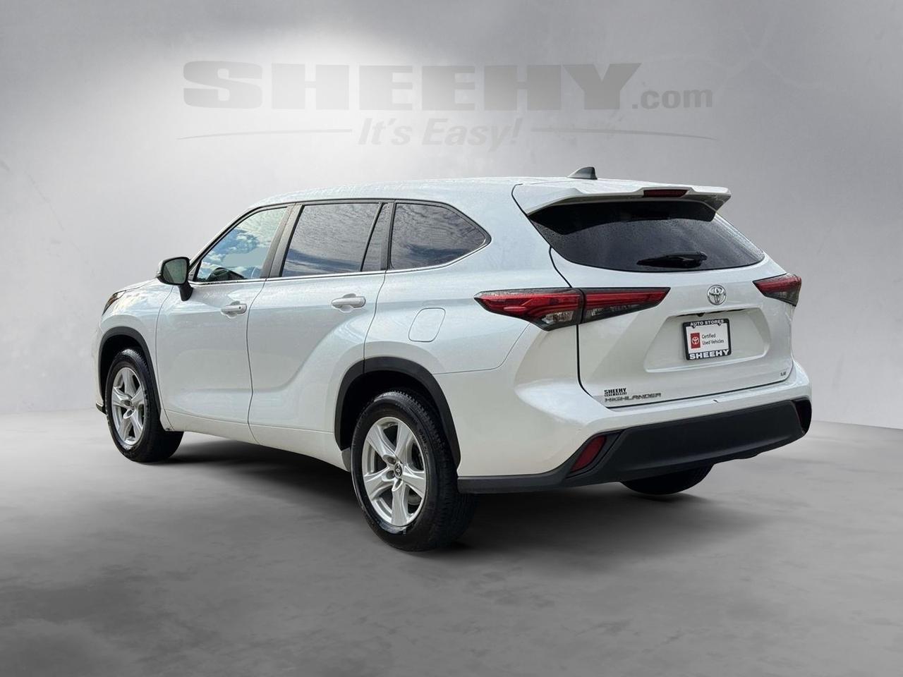 2023 Toyota Highlander LE Fredericksburg VA